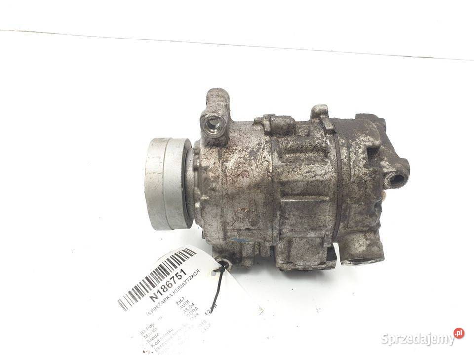 SPRĘŻARKA KLIMATYZACJI AUDI A8 D4 4H0260805G Części samochodowe Lipno sprzedam