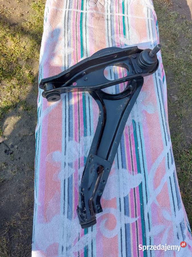 Wahacz lewy górny fiat 125p nowy Cholerzyn