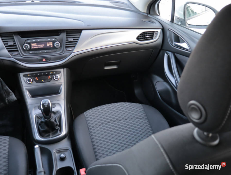 Opel Astra 10 Turbo 4/5