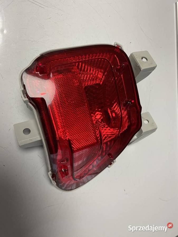 Toyota Rav4 III lampa przeciwmgielna tylna lewa Kozubszczyzna