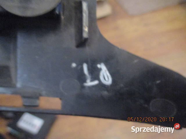 ŚLIZG ZDERZAKA PRAWY TYŁ A2048800603 MERCEDES Głowno