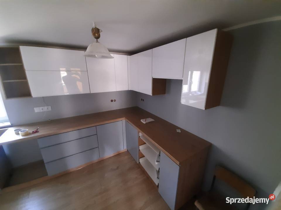 Skręcanie I montaż Mebli Montaż Paneli usługi budowlane