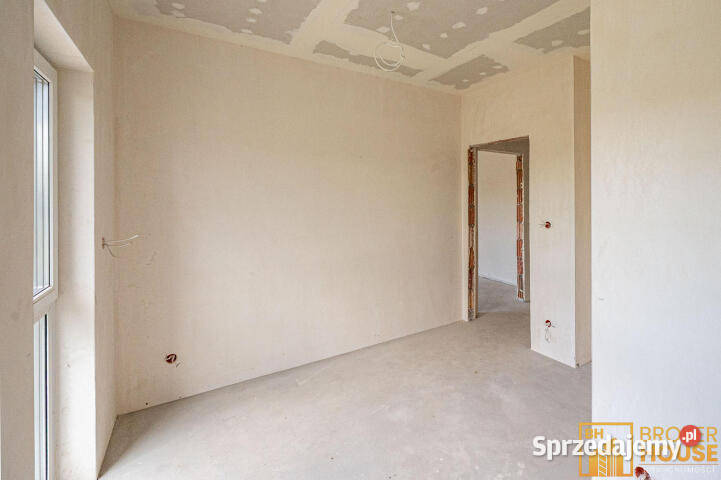 sprzedaży mieszkania 6854m2 4 pokoje Prószków