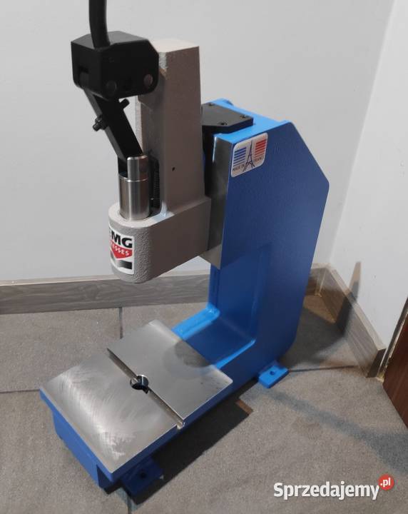 Prasy kolanowe montażowe