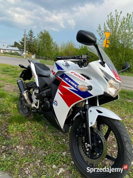 HONDA CBR125R JC50 2015 22000km Trawniki