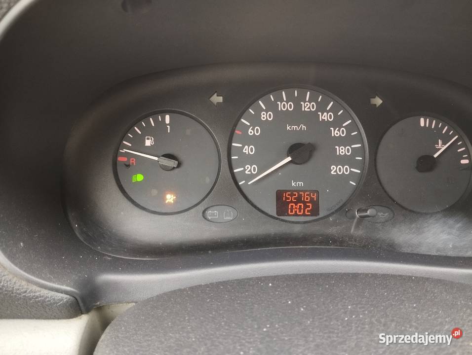 Sprzedam samochód osobowy Renault Thalia sprzedam