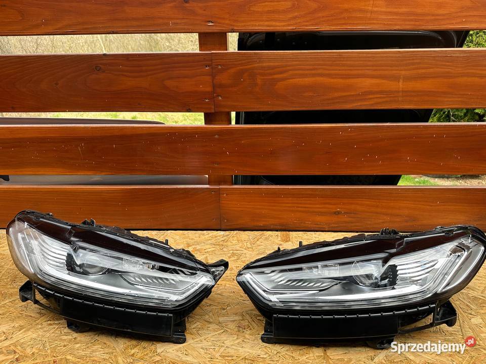 Reflektor prawy lampa prawa Mondeo MK5 lift Oświetlenie dolnośląskie Mirsk sprzedam
