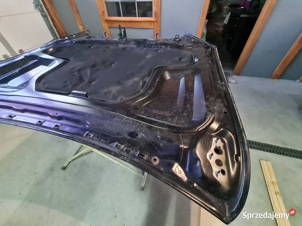 Mercedes Benz w205 maska pokrywa silnika czarna Śrem