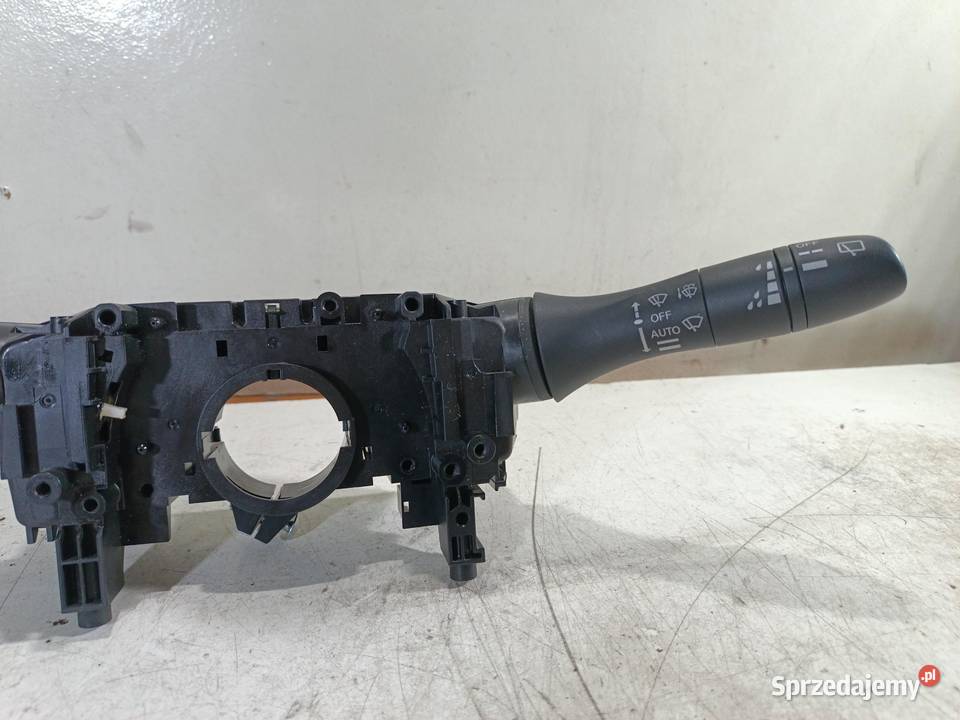 PRZEŁĄCZNIK ZESPOLONY NISSAN QASHQAI J11