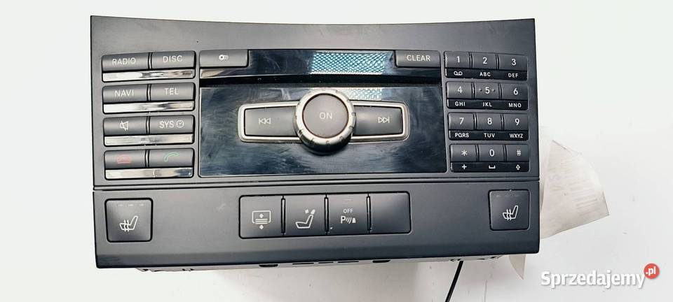 RADIO MERCDESBENZ W212 E350 A2129001926 Pozostałe Lipno