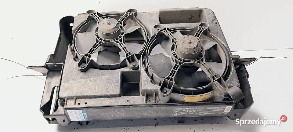 OBUDOWA WENTYLATORÓW CHEVROLET CORVETTE C4 LIFT Lipno