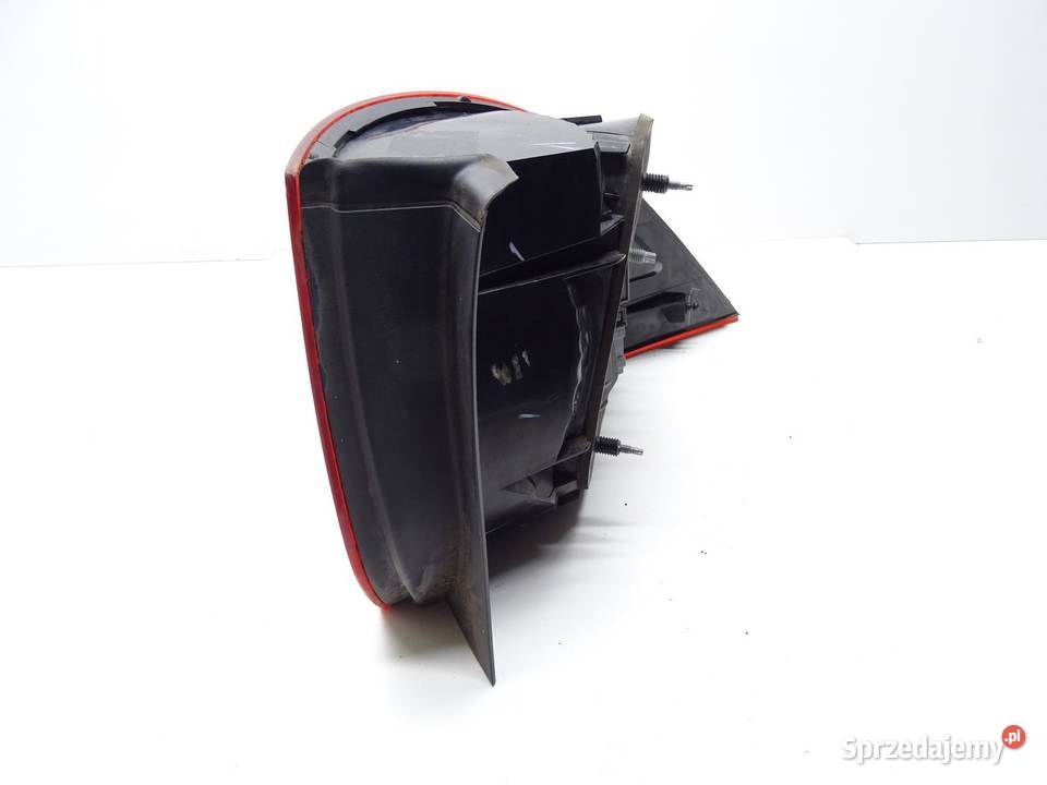 LAMPA LEWA LEWY TYŁ TYLNA W BŁOTNIK VW GOLF VI sprzedam