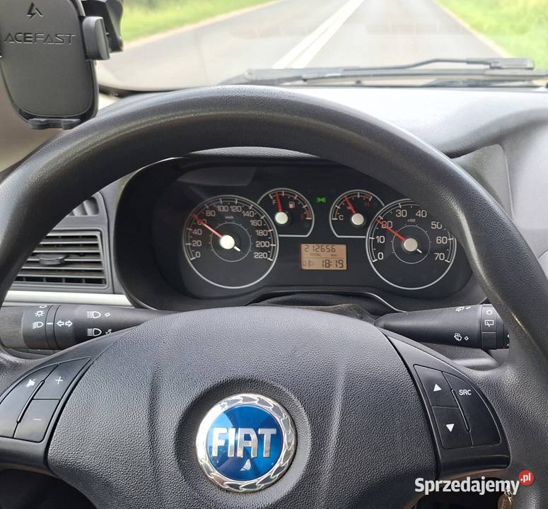 Fiat Grande Punto 14 8v 75 CD Grande Punto Wrocław