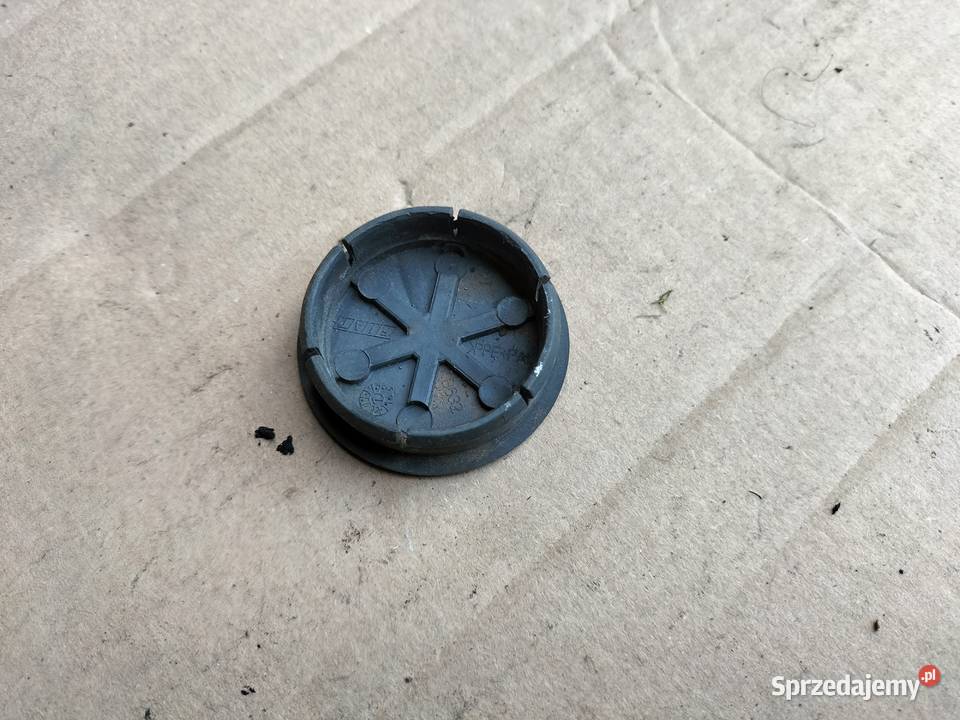 KOŁPAK KAPSEL DEKIELEK FIAT CROMA ITD osobowe sprzedam