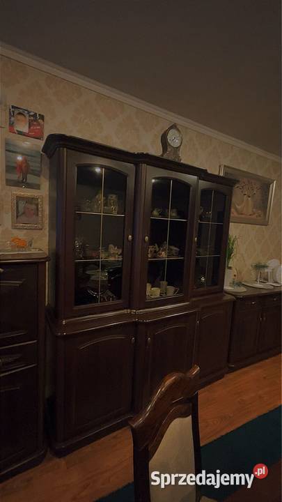 Sprzedam segment i krzesła Kartuzy