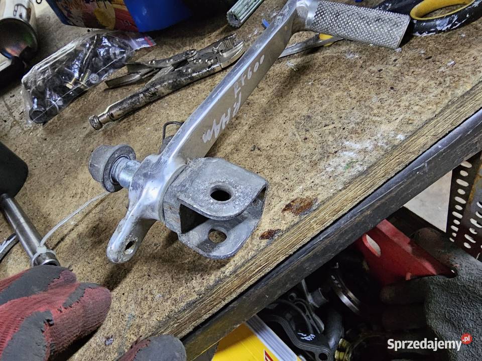 Suzuki RF 600 stopka hamulca hamulcowa nóżka Jelenia Góra