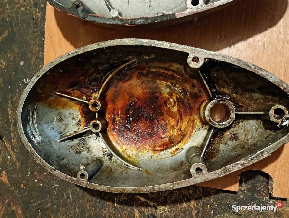 pokrywy sprzęgła WSK 125 i głowice podkarpackie Białobrzegi