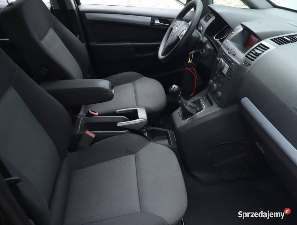 Opel Zafira 18 Rok produkcji 2008 Łódź