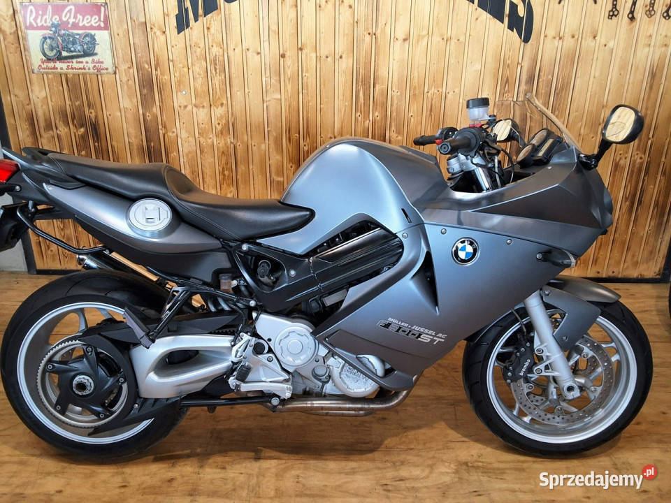BMW F piękny motocykl BMW F 800 ST WYGLĄDA Stare Miasto