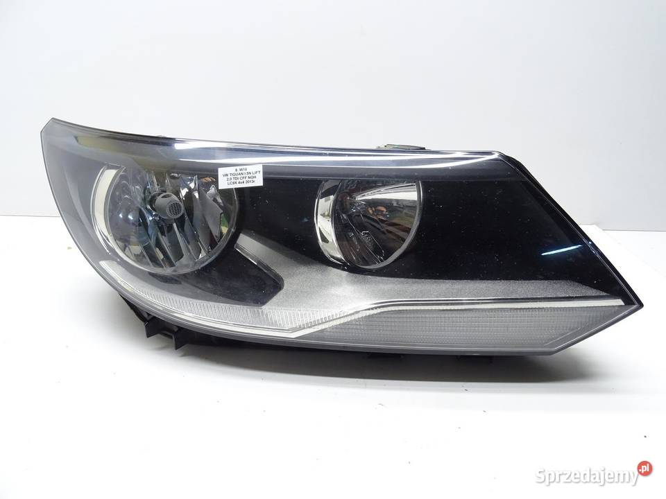 LAMPA REFLEKTOR PRAWA PRAWY PRZÓD PRZEDNIA