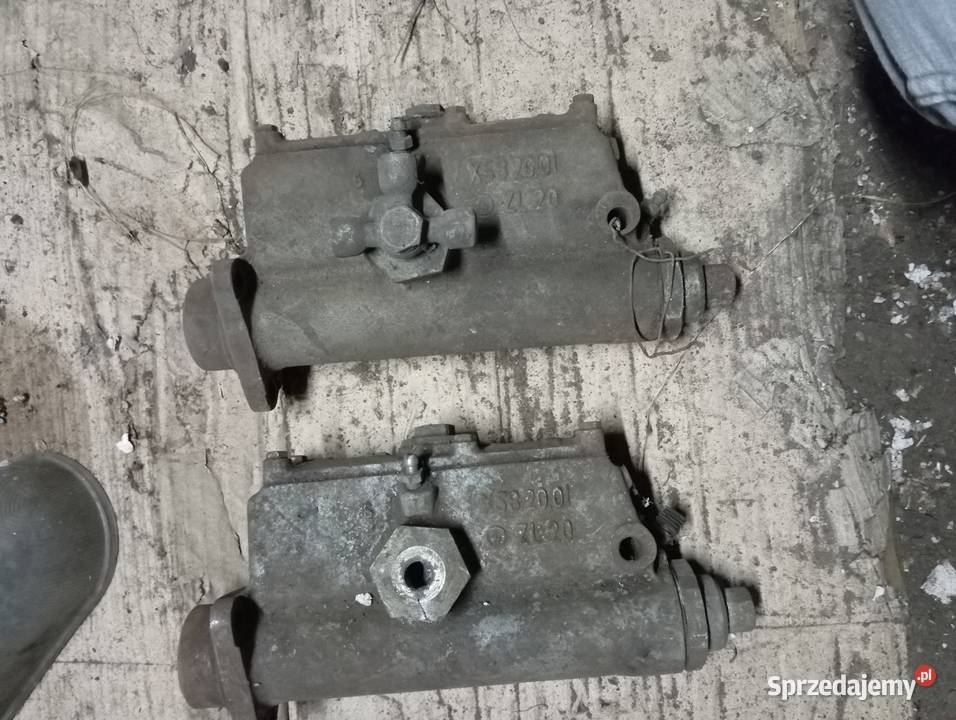 Zabytkowe pompy hamulcowe STAR 25660 żuk Nysa