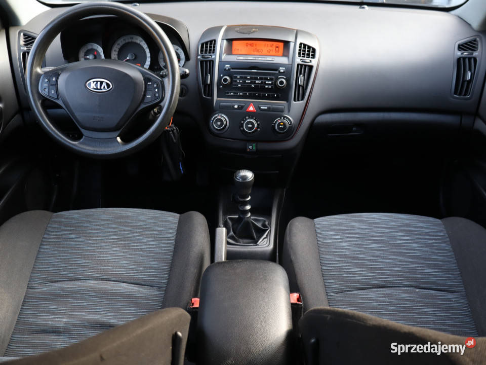 Kia Ceed 14 CVVT centralny zamek sprzedam