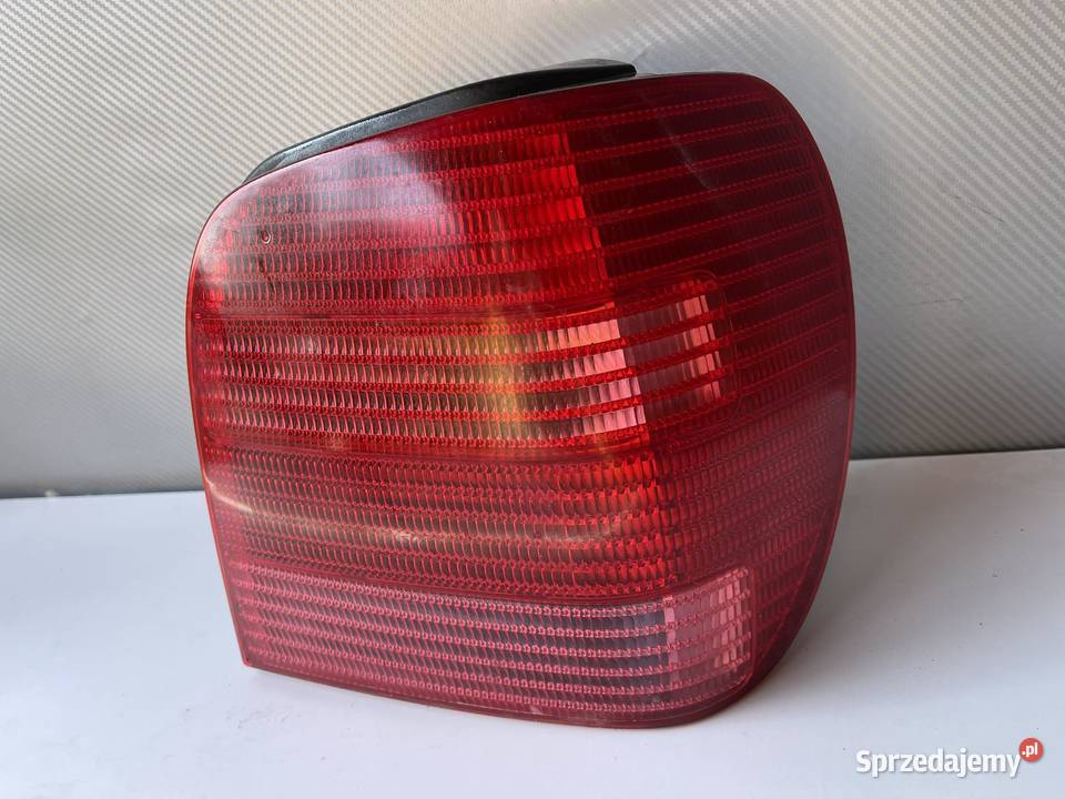 VW POLO 6N0 PRAWA LAMPA TYŁ Ostroróg