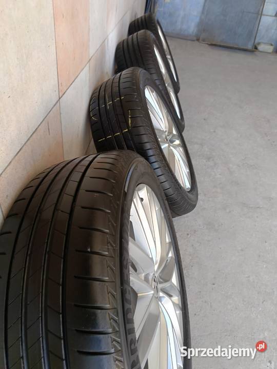 Koła Bridgestone 22550R18 23 Kielce