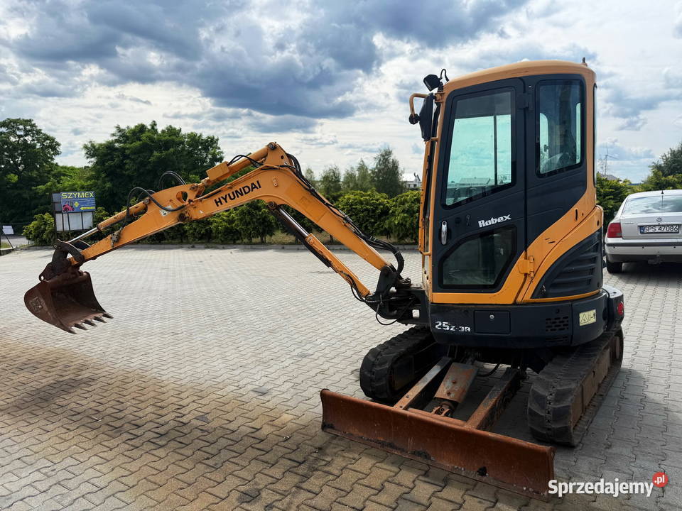 minikoparka HYUNDAI ROBEX 25Z9A 3 łyżki 2730 Działoszyn