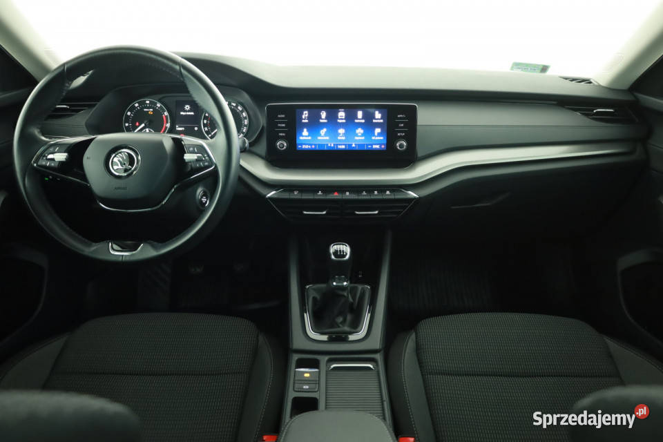 Skoda Octavia 15 TSI nieuszkodzony Piaseczno