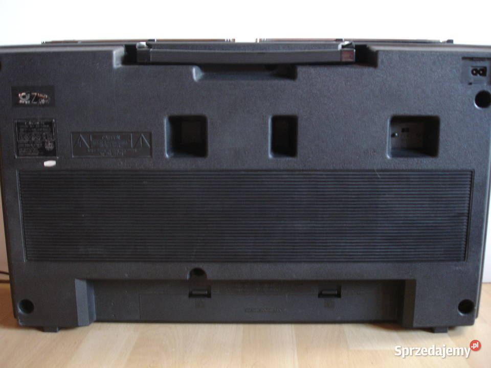 Radiomagnetofon CROWN SZ5100