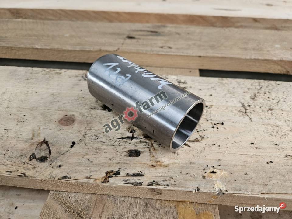 Tulejka wałek ataku Case Luxxum 120 dolnośląskie