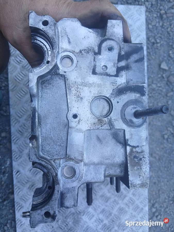 AUDI SEAT VW SKODA 20 TDI GLOWICA 03G103373A osobowe Radłów sprzedam