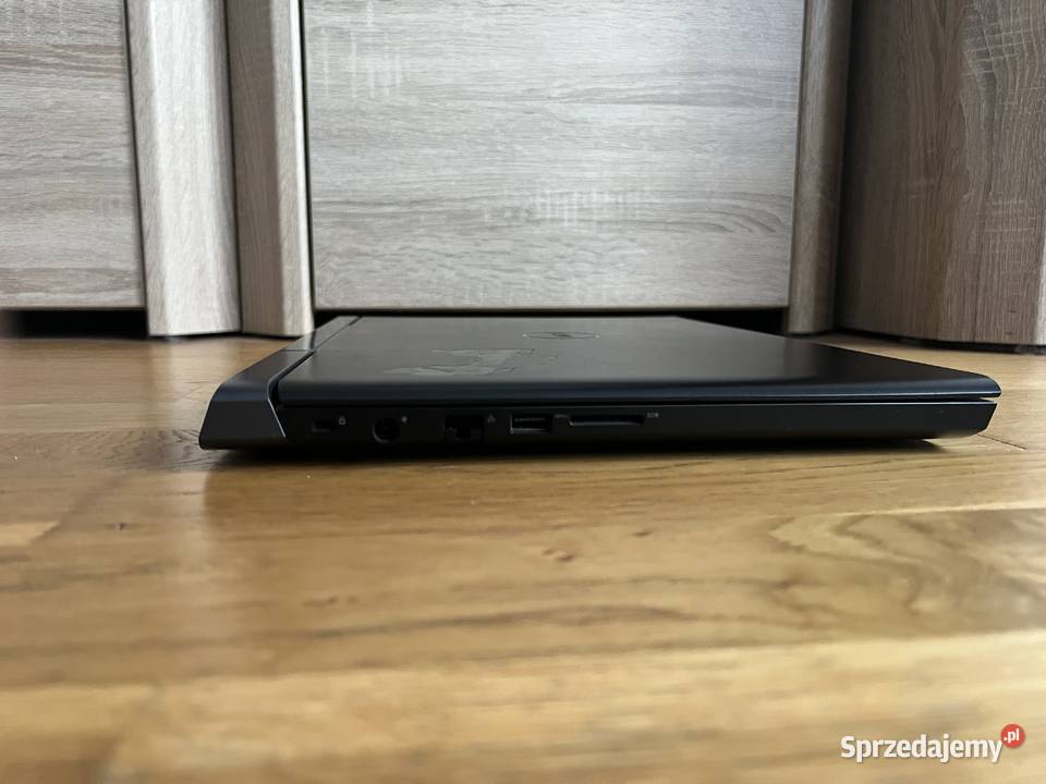 Dell G5 5587 i58300H 12GB RAM GTX 1060 6GB 512 Święta Katarzyna