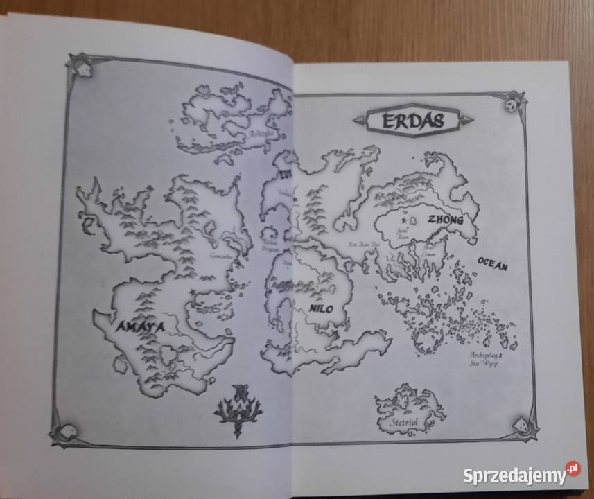 Upadek Bestii Spirit Animals Tom I Nieśmiertelni ISBN 9788328040052 Bielsko-Biała