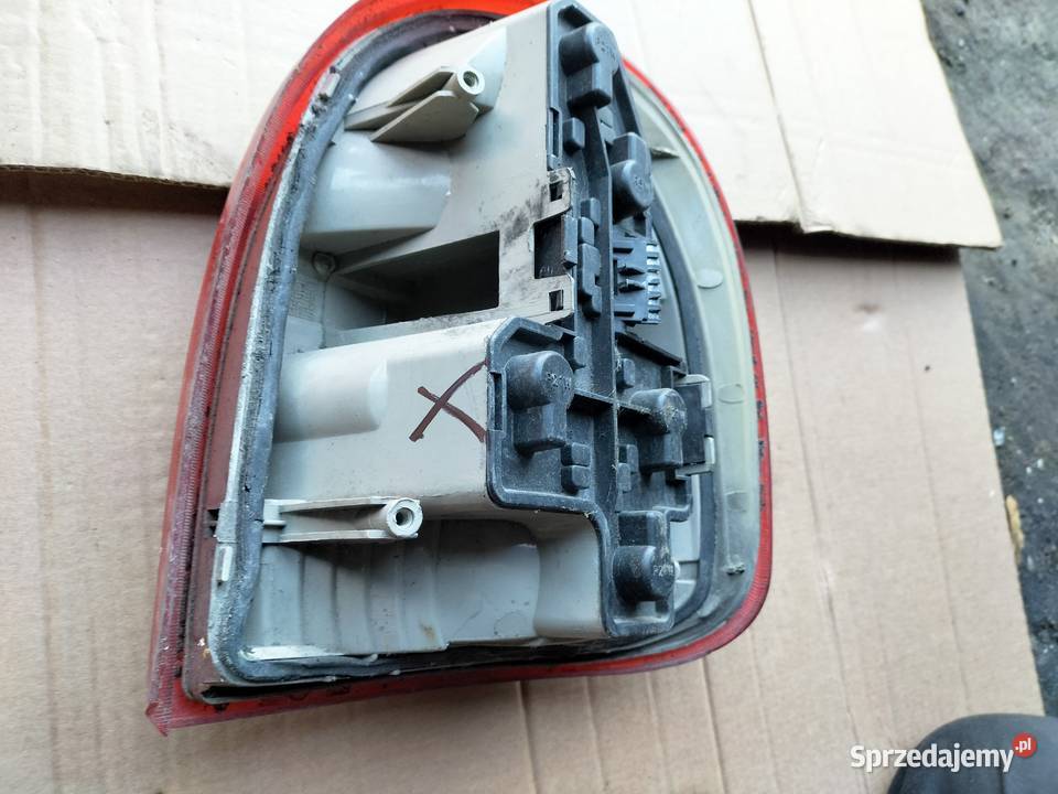 OPEL CORSA B LAMPA TYŁ TYLNA LEWA Kamień-Kolonia