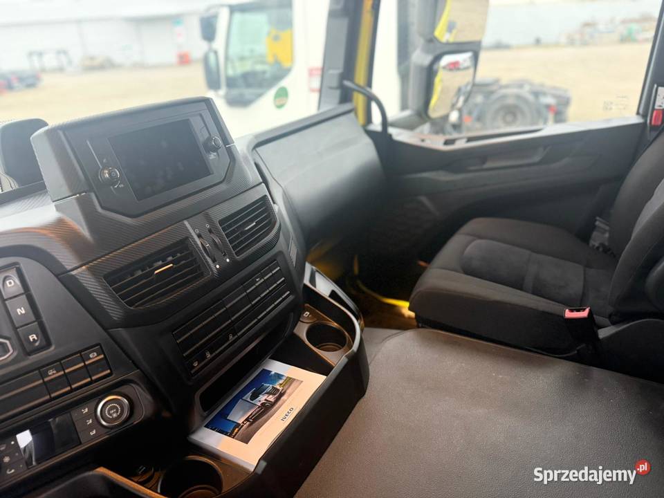 Ciągnik siodłowy IVECO SWAY 480 AT440 2022 13 Kraków