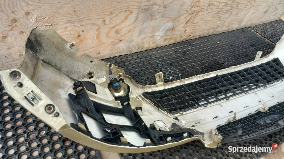 FORD MONDEO MK4 ZDERZAK PRZÓD Y6 HALOGEN