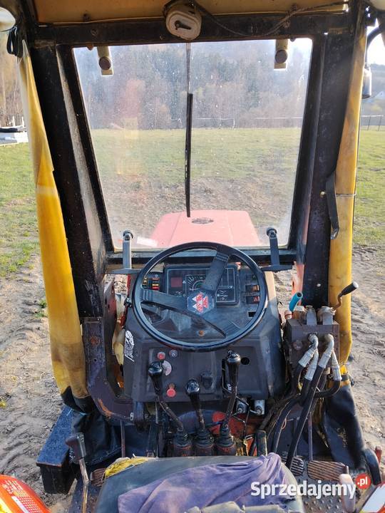 ciagnik 4x4 sadowniczy massey ferguson 374F Rolnictwo Sucha Beskidzka