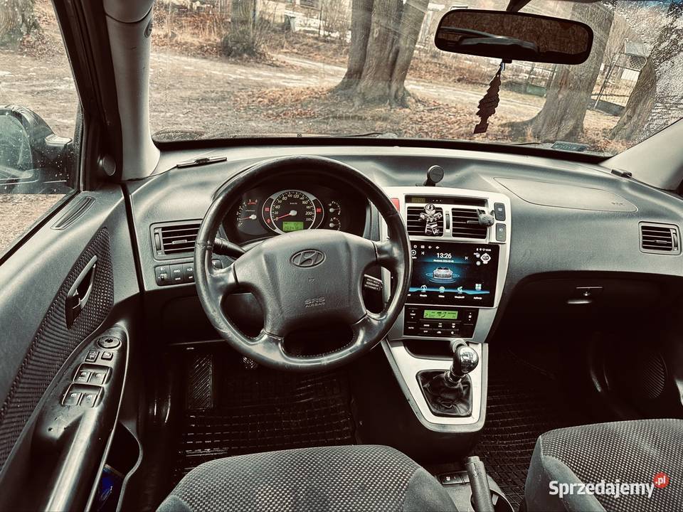 HYUNDAIA TUCSON 20CRDI 4x4 światła przeciwmgielne