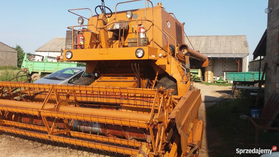 Kombajn bizon Z056 Kombajny Maszyny rolnicze Wysin