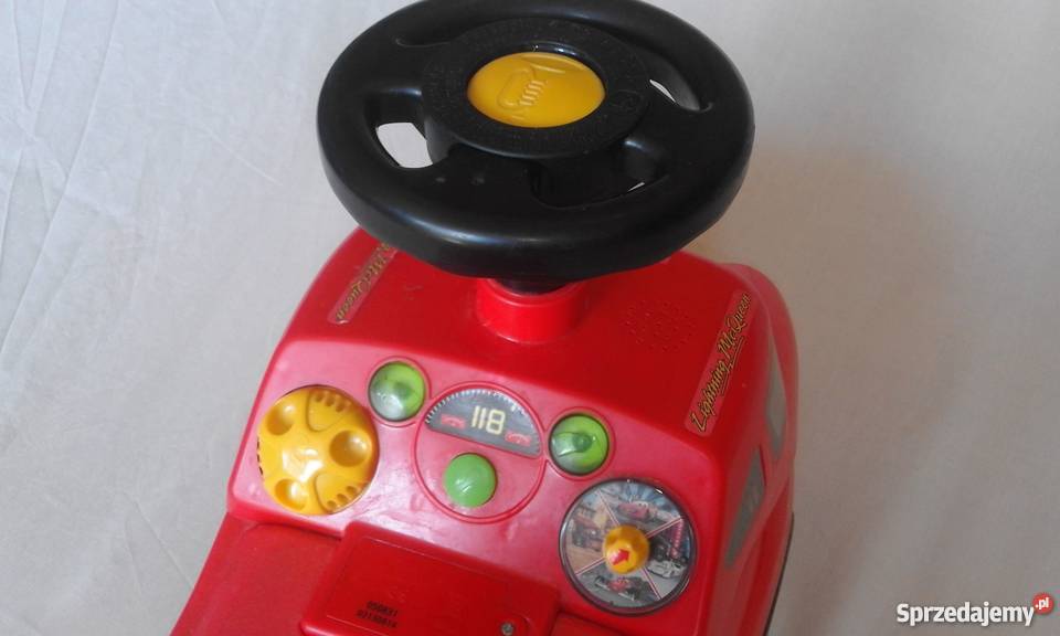 Autko dziecka do jazdy Dębica