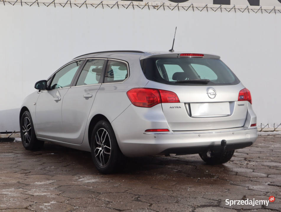 Opel Astra 14 T automatyczna Łódź