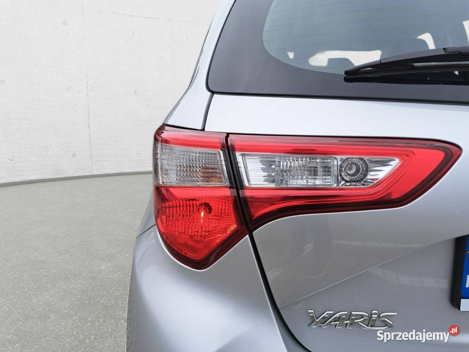 Toyota Yaris Ekonomiczny hatchback do miasta IV manualna Stalowa Wola sprzedam