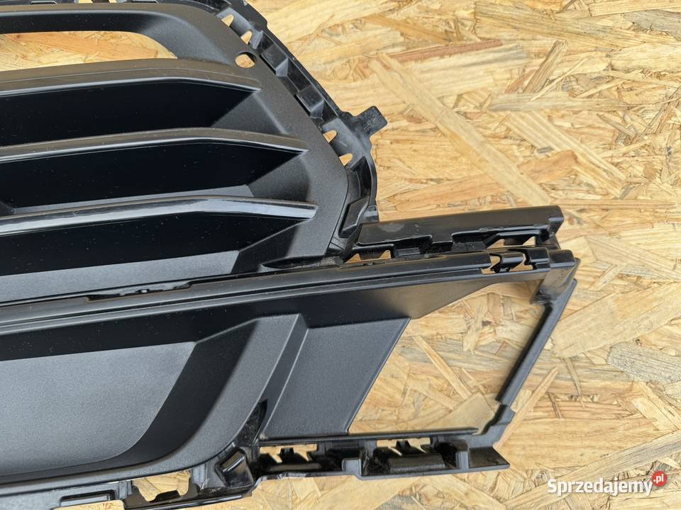 Kratka zderzaka przód prawa rh BMW x5 G05 5111 Pozostałe Sieraków