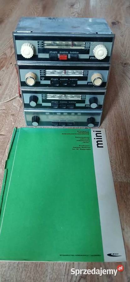 Stare radio samochodowe Unitra ZRK Mini Kraków