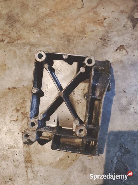 Mocowanie silnika alternatora E30 M40 16