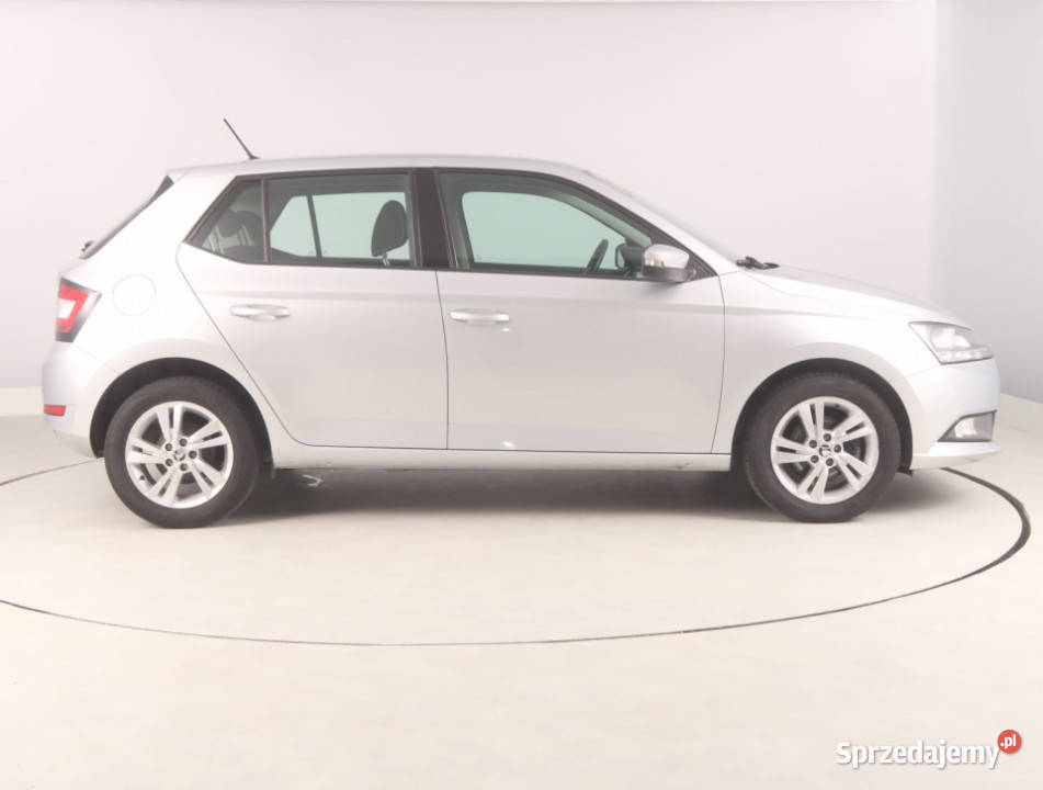 Skoda Fabia 10 TSI Rok produkcji 2019 Bielany Wrocławskie