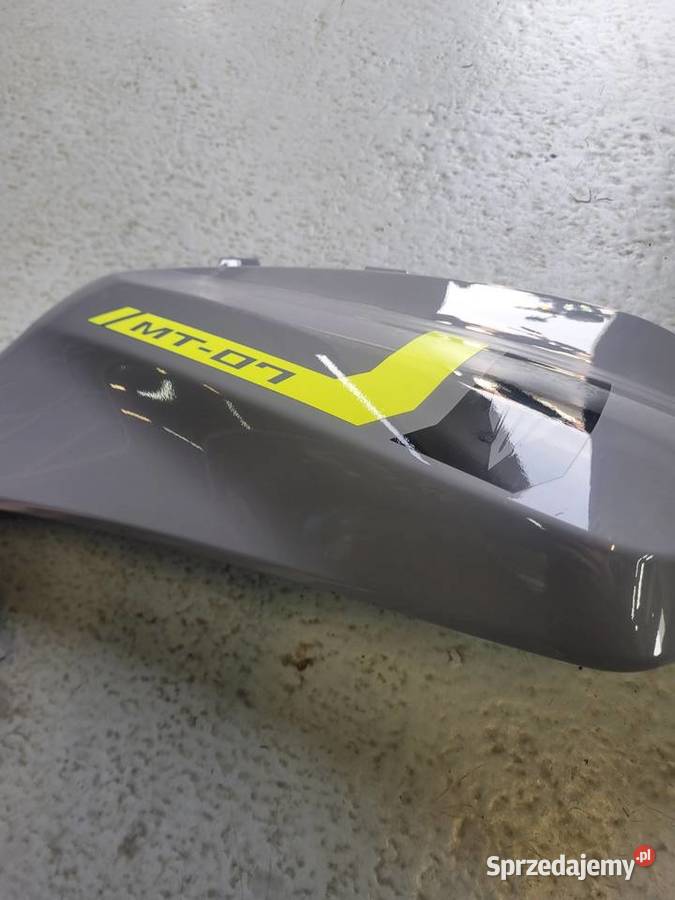 Yamaha MT 07 nakładka prawa zbiornika owiewka Nowy Tomyśl sprzedam