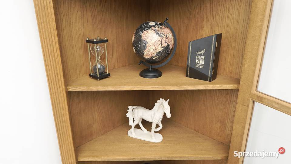 Antyczna narożna witryna z litego dębu renowacji Jerka